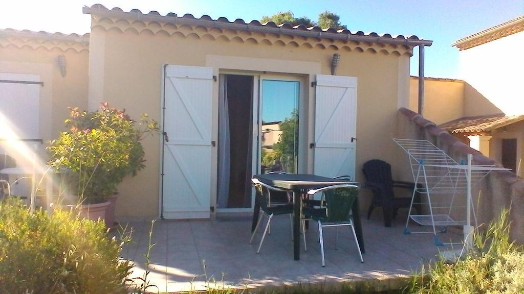 Gite La Fleur D'Olivier Nyons Exterior photo